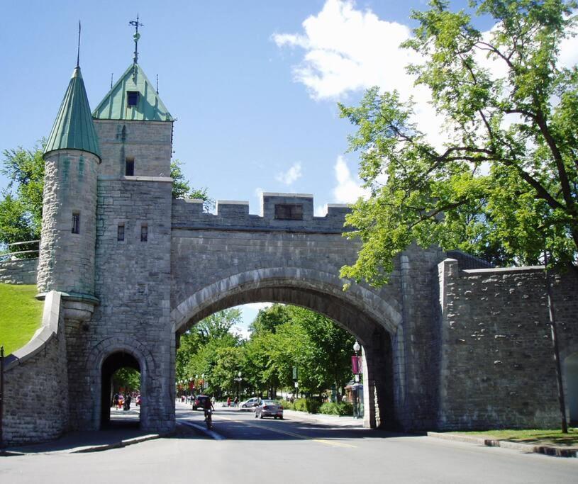 Initial / Medzi / Centre-Ville De Quebec Экстерьер фото
